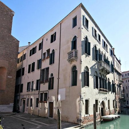 Residence Ca' Foscolo Venesia Bagian luar foto